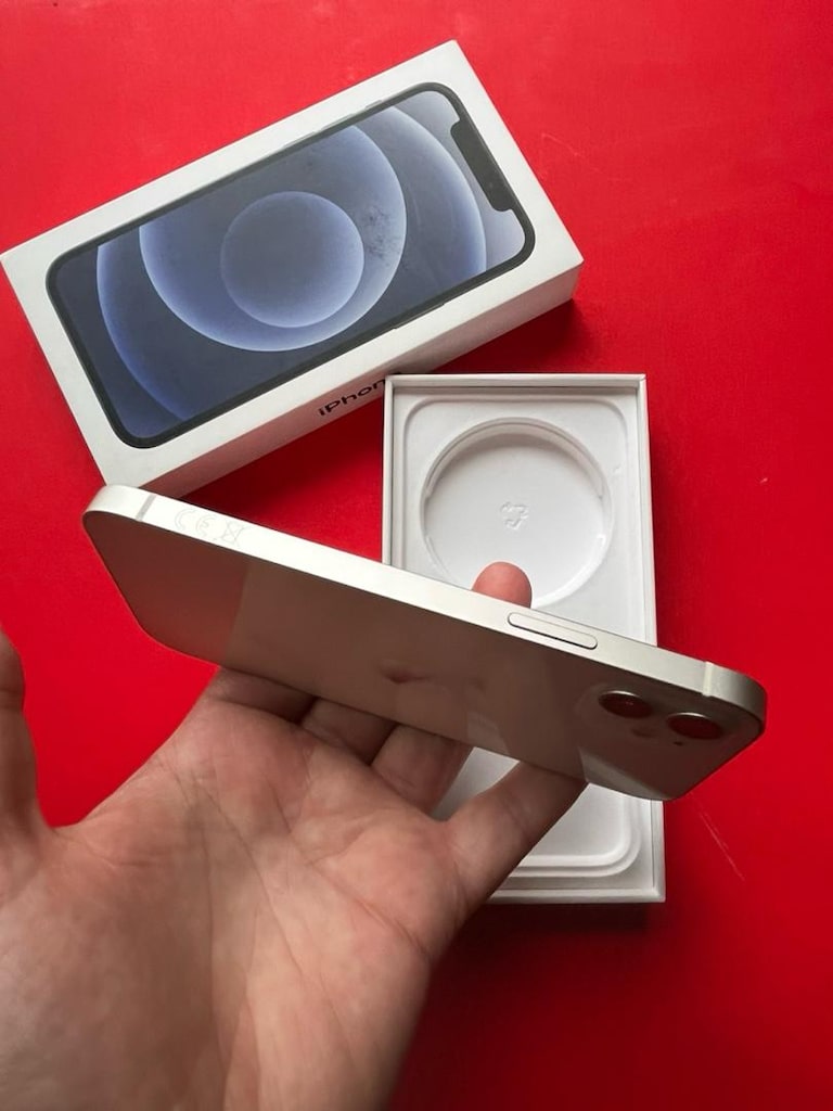 Iphone 12 - 7