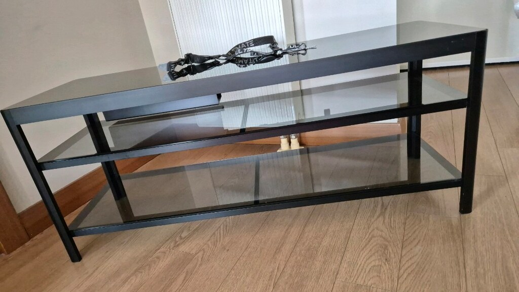 İkea Metal Cam Tv Sehpası - 4
