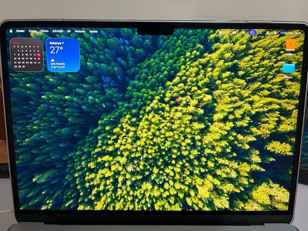 MacBook Air M4 - 12/256 Takasa açık. - 3