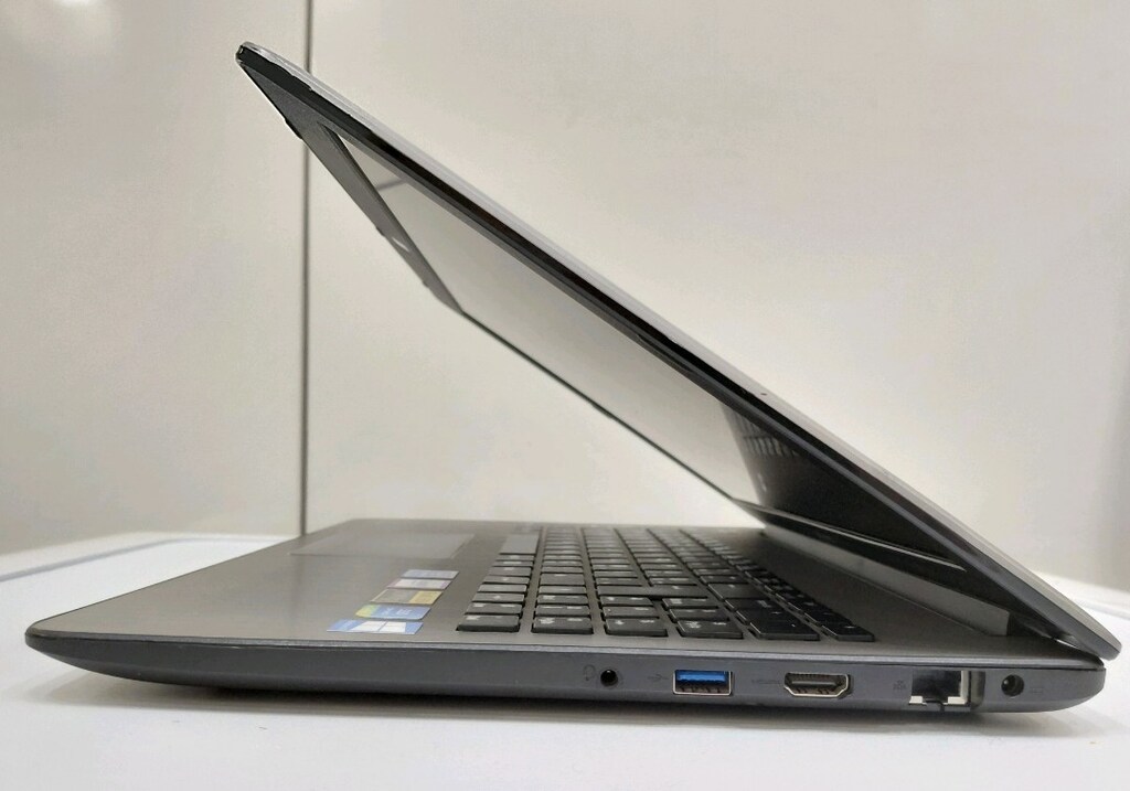 CASPER 15.6 İNÇ FHD ÇÖZÜNÜRLÜKLÜ SSDLİ TERTEMİZ LAPTOP! - 4