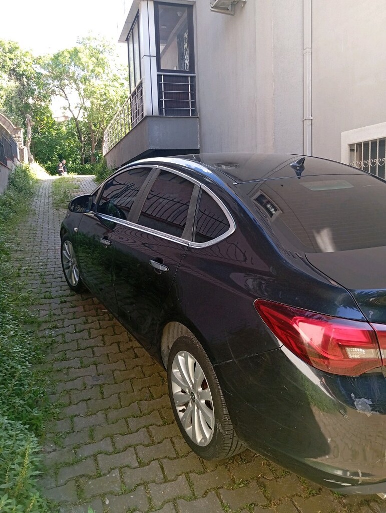 Opel Astra j - 6