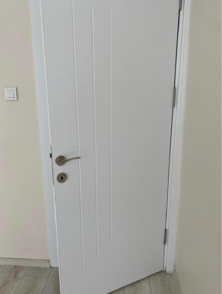 Oda Kapısı pvc sıfır gibi acil