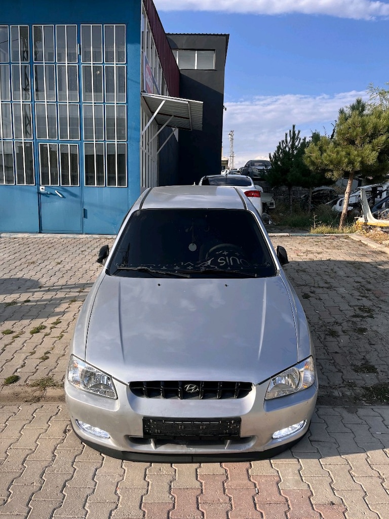Hyundai Accent milenyum 1.3 klimalı - 3