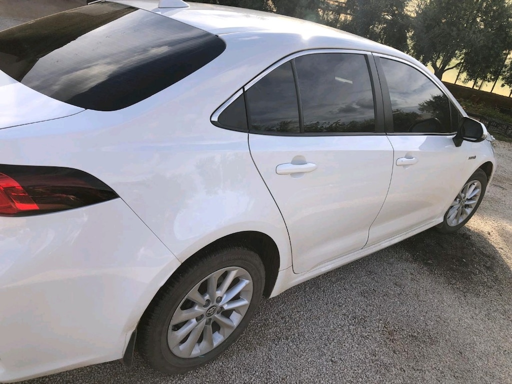 Toyota Corolla 1.8 hybrid dream e-CVT 2021 model - 2