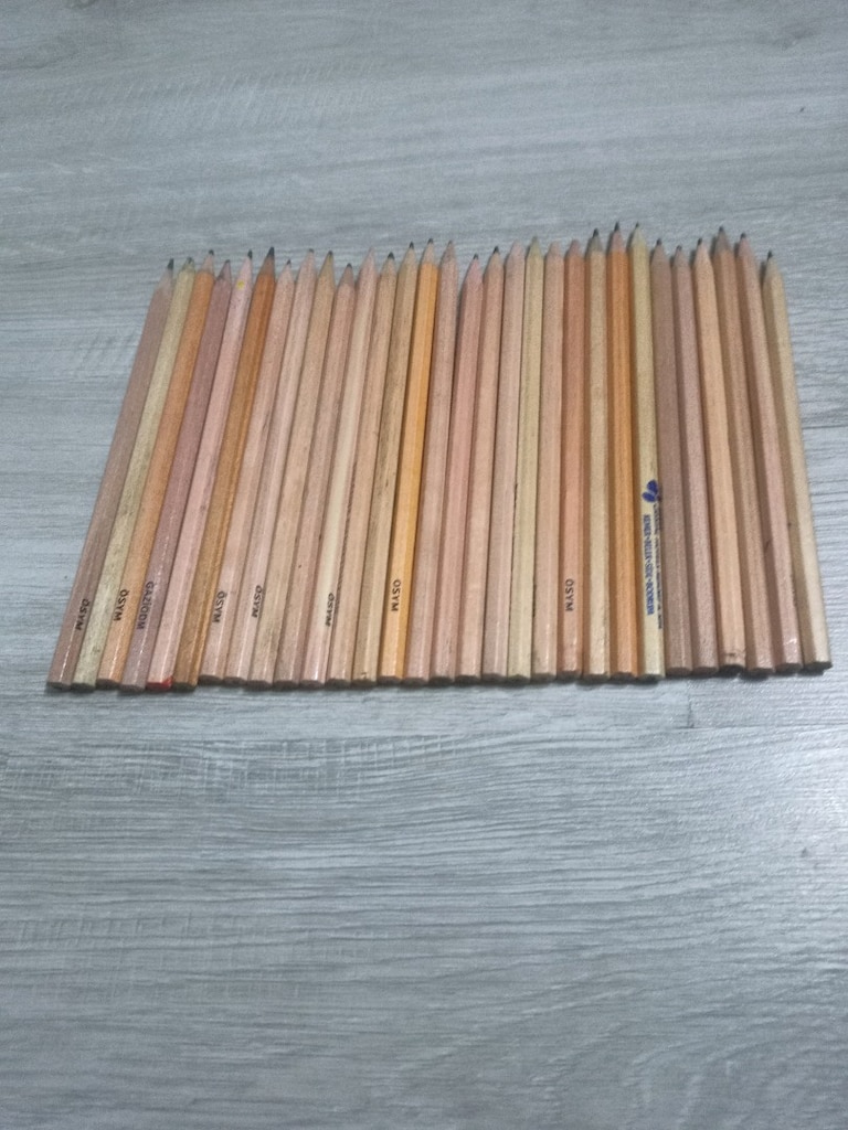 kurşun kalemler 30 tane - 7