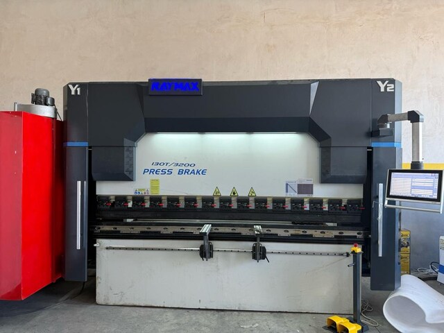 RAYMAX 130T/3200 CNC Abkant Pres