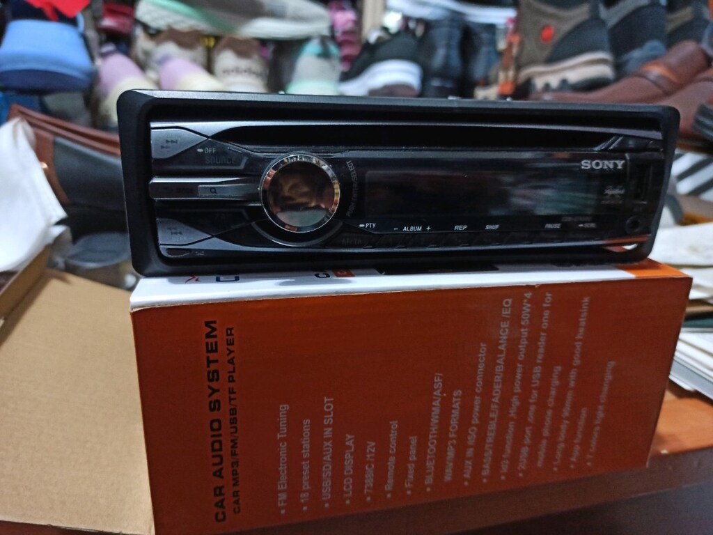 SONY USB aux CD radyo tek anfi çıkışli oto teyp sorunsuz çok temiz - 4