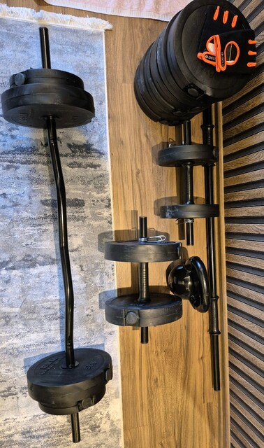 AĞIRLIK HALTER PLAKALI DUMBLE SETİ (68KG) +KETTLEBELL (10KG)