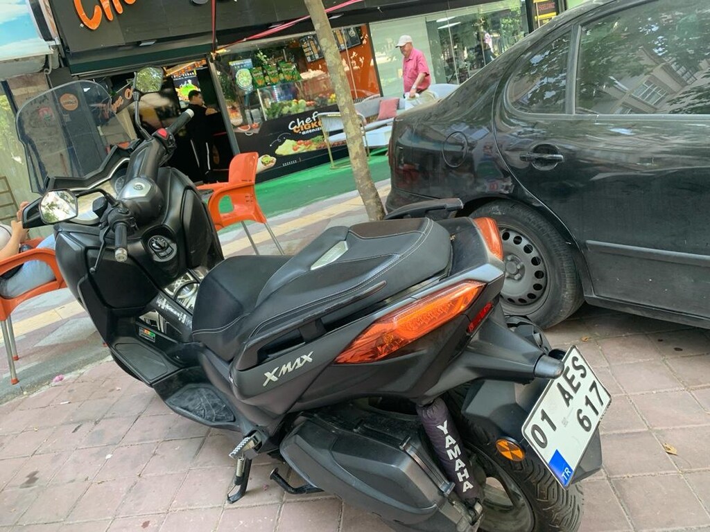 X MAX 250 - 3