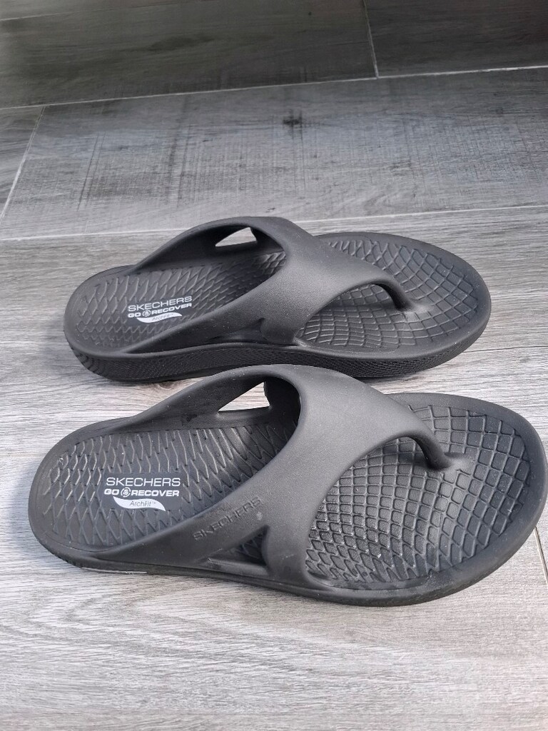 Skechers Terlik Go Recover Archfit 43 Numara