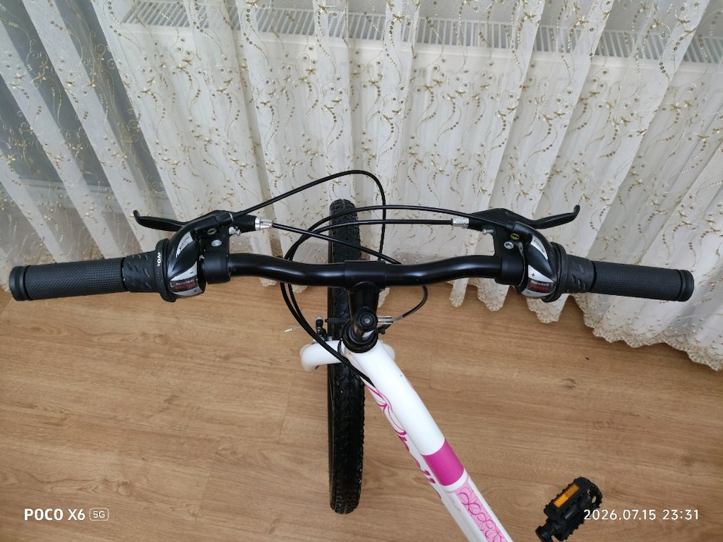 Sıfırdan farksız, hatasız 24" Bianchi Bella vitesli bisiklet (kaçmaz) - 18