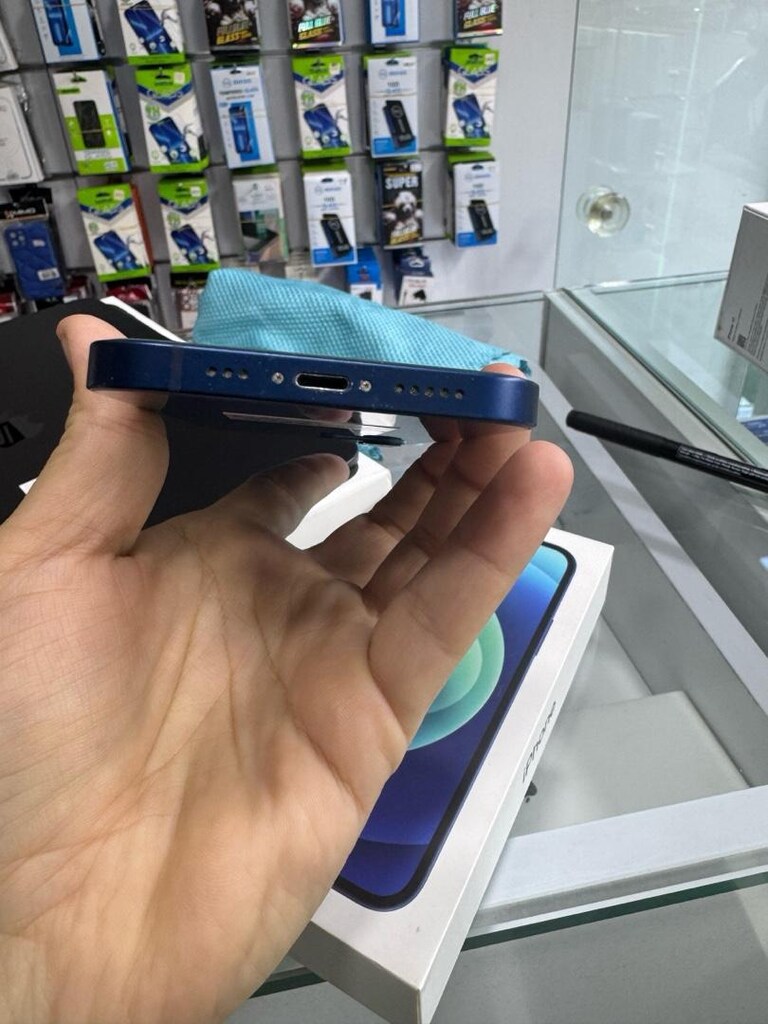 İPHONE 12 64 GB KUTU FATURA HATASIZ PİL75 - 9