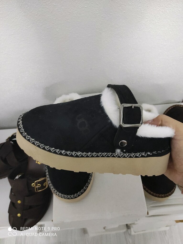 UGG TERLİK — görsel 6/6