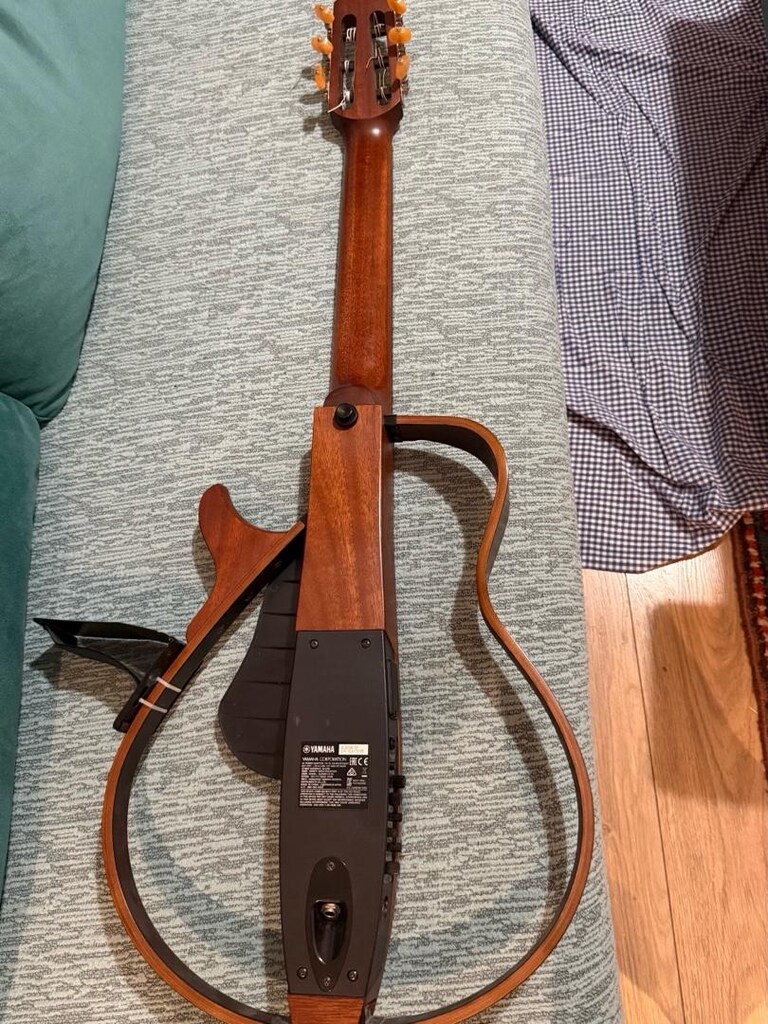 Koleksiyon Gitarı Yamaha SLG 200 NT - 3