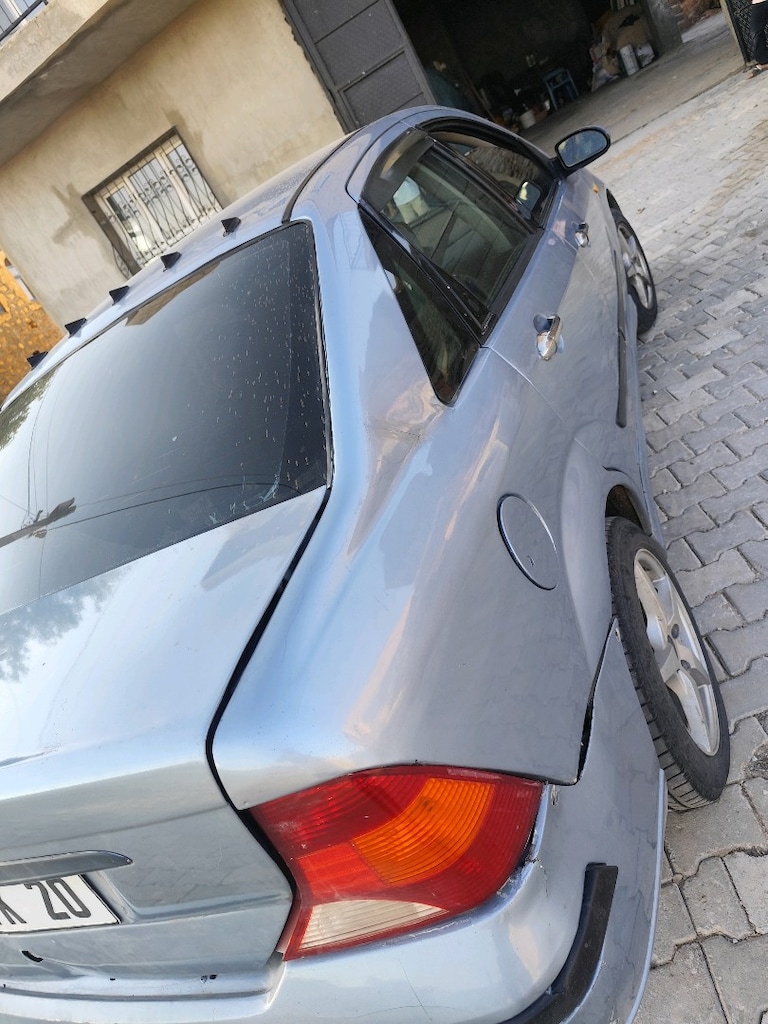 Ford focus 2005 model - 3
