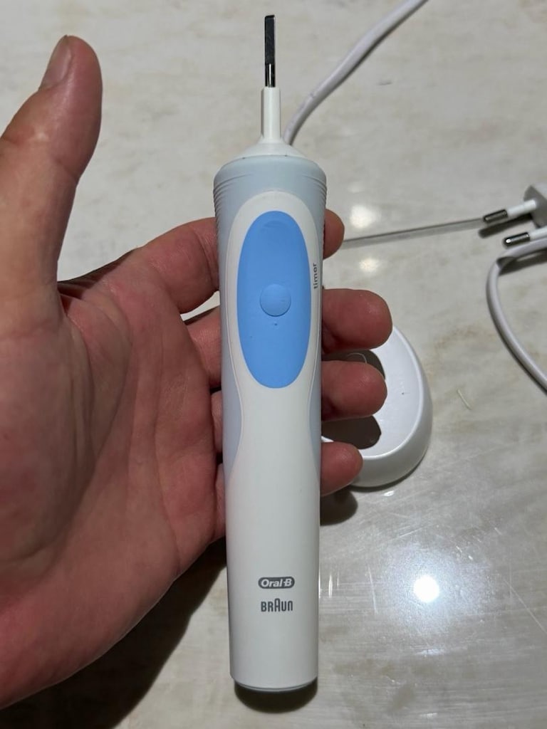 BRAUN ORAL-B ŞARJLI DIŞ FIRÇASI - 7