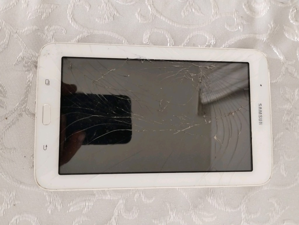 samsung tablet - 2