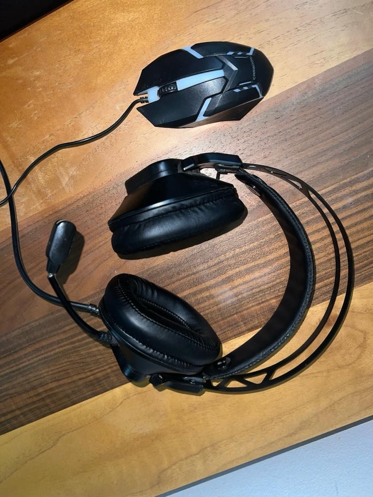Sıfırdan Farksız Gamepower Oyuncu Kulaklığı Yanında Mouse Hediye - 9