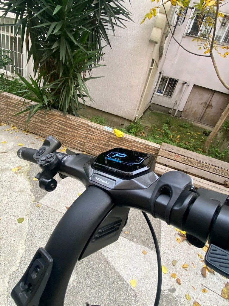 SEGWAY ZT3 PRO - 2