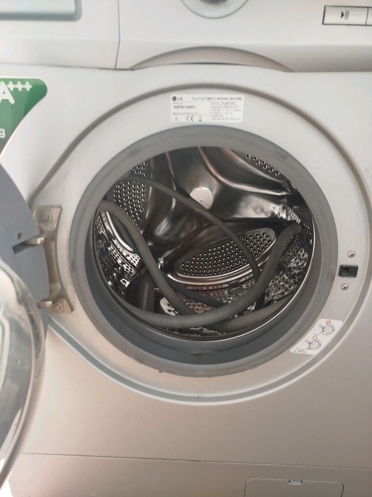 LG.8 KG. İNVERTİR MOTOR ÇAMAŞIR MAKİNESİ - 2