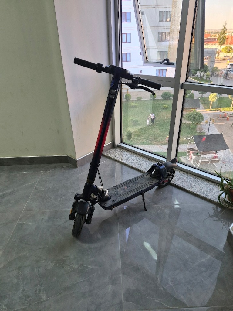 redbull nice 10'' scooter