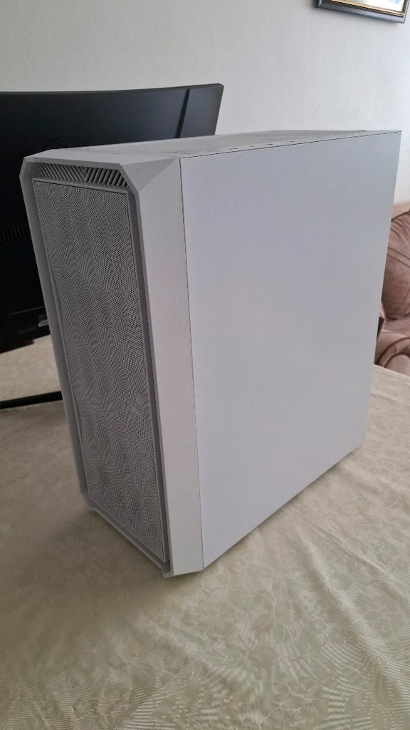 Oyuncu PC Seti – RTX 3060 Ti + 240Hz Monitör - 4