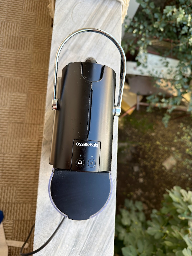 Nespresso C62 Pixie Kahve Makinesi,Titan - 3