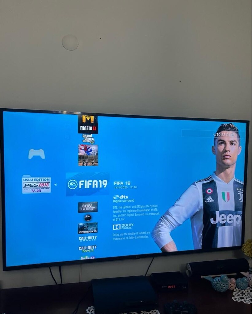 PS3 iki kol ve içinde güncel oyunlar yüklü - 11