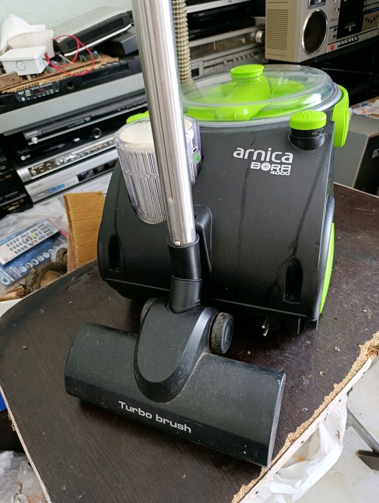 ARNİCA BORA 4000 SULU SİSTEM ELEKTRİK SÜPÜRGESİ SORUNSUZ ÇALIŞIYOR - 5