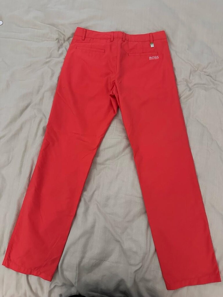 Hugo Boss hiç kullanılmamış pantolon