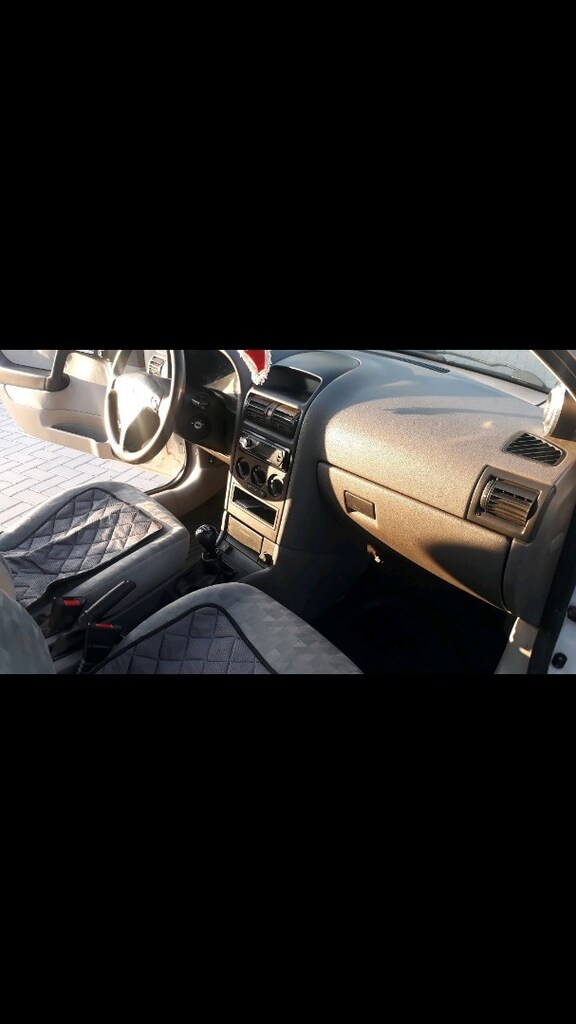 2000 model astra g - 16