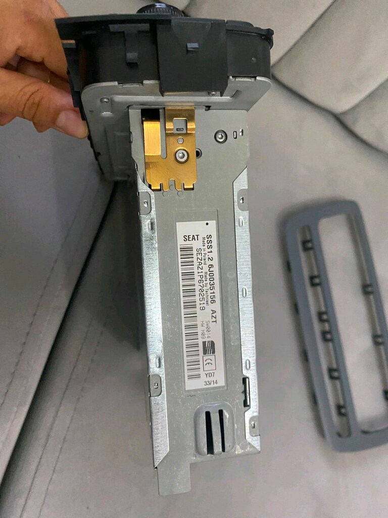 seat Ibiza 2013 - 2015 model orjinal teyp - 5
