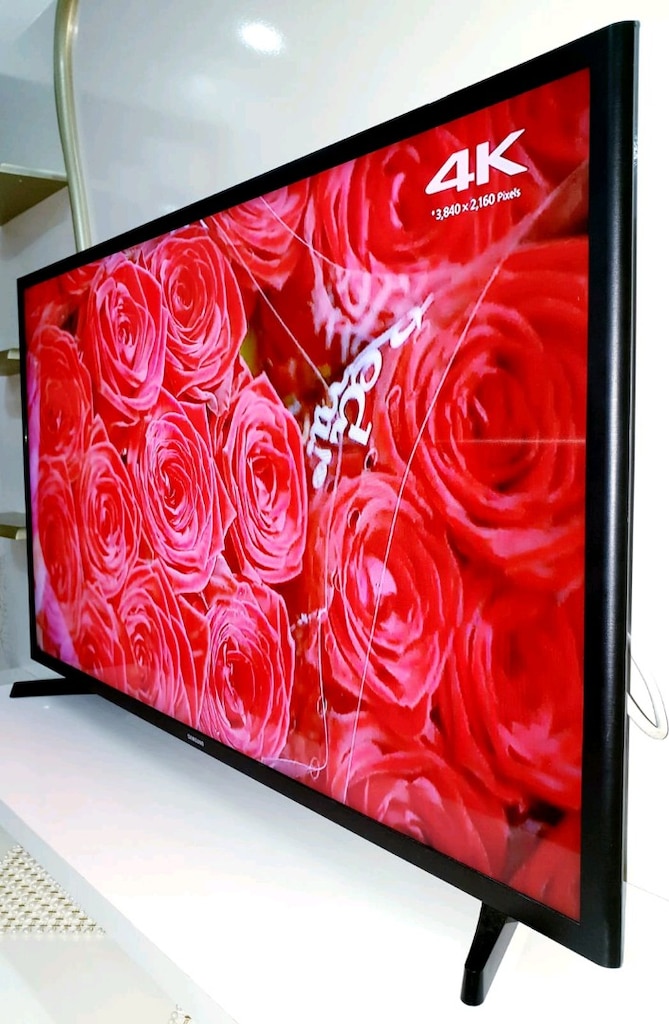 124 EKRAN SAMSUNG SMART LED TV - 2