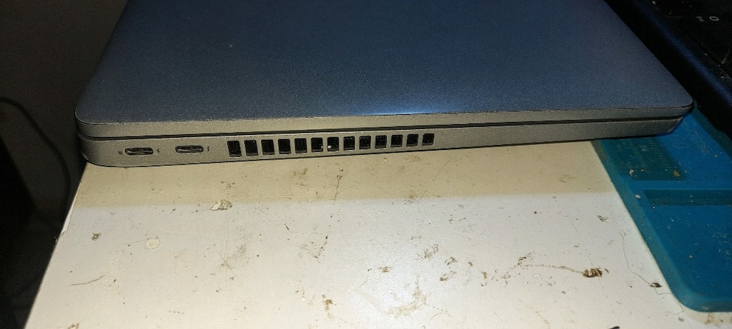 Dell Laptop - 7