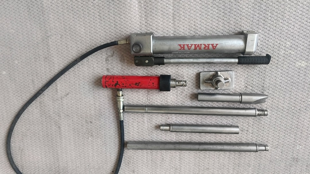 Armak 5 Ton Geçmeli Hidrolik Doğrultma Pompası - 2