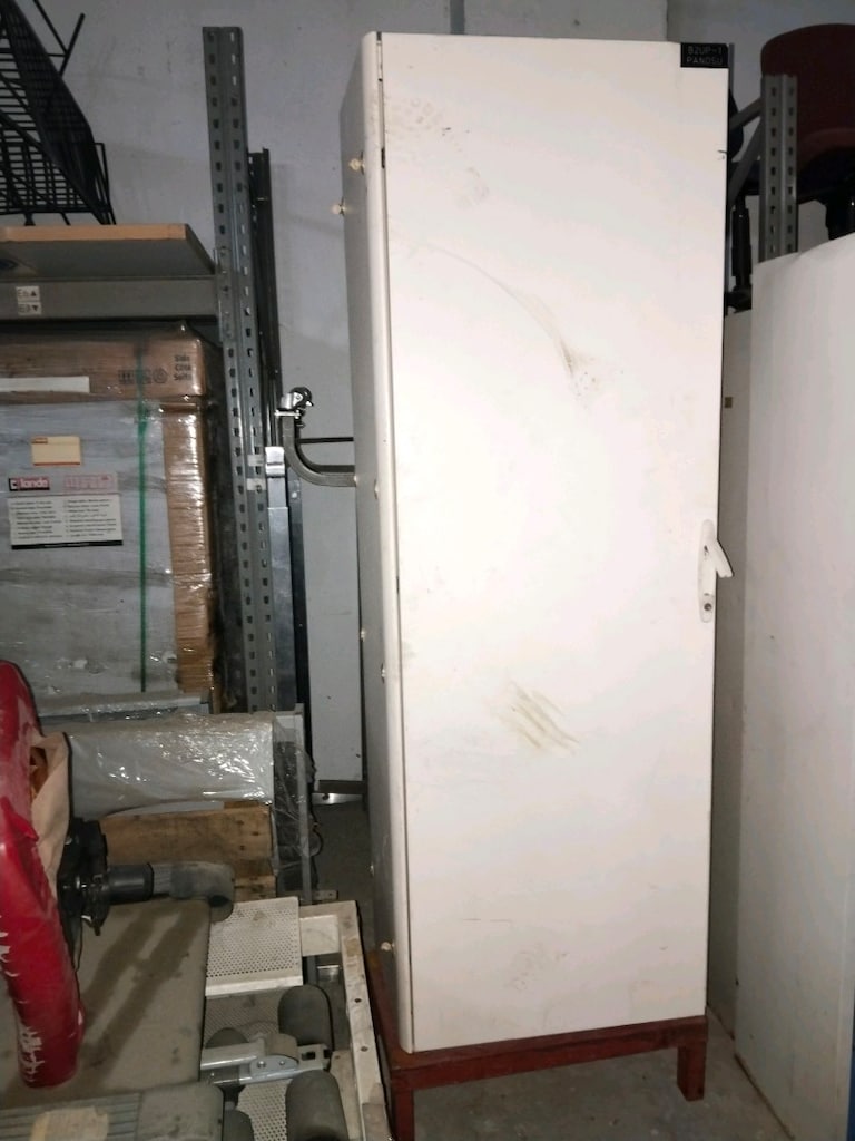 ELEKTRİK PANOSU, ÖMÜRLÜK TAKIM DOLABI, AĞIR HİZMET KABİNİ (TANK GİBİ)