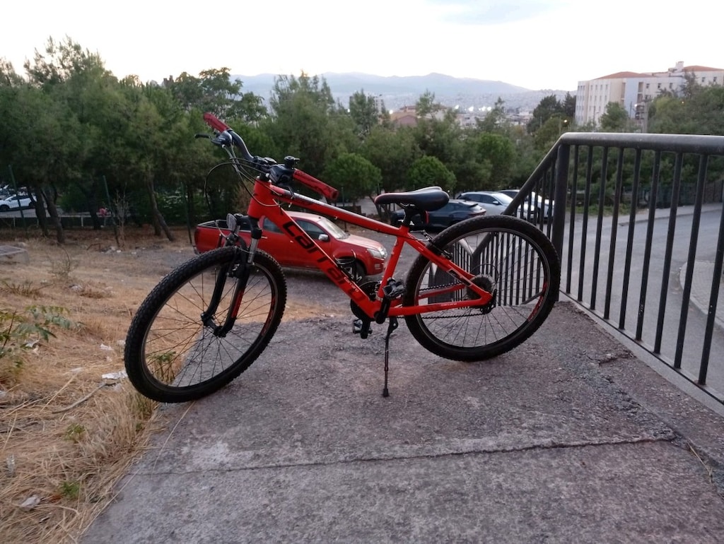 Acil satılık! 4 hediyeli sorunsuz tertemiz garantili Carraro force 600 - 2