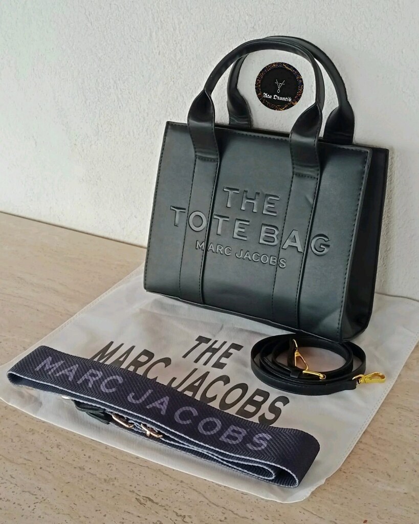 Marc Jacobs Tote Bag - 2