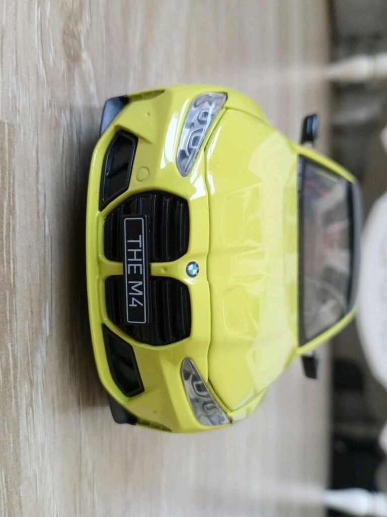 BMW M4 MODEL ARABA - 3