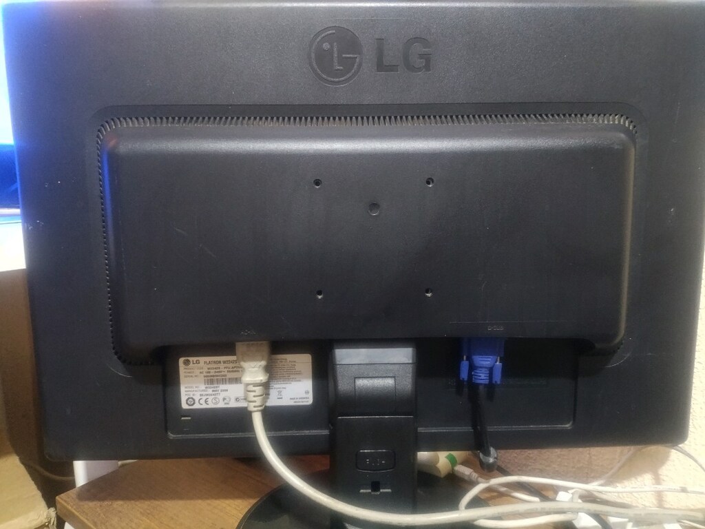 LG 22" inç LCD monitör - 3