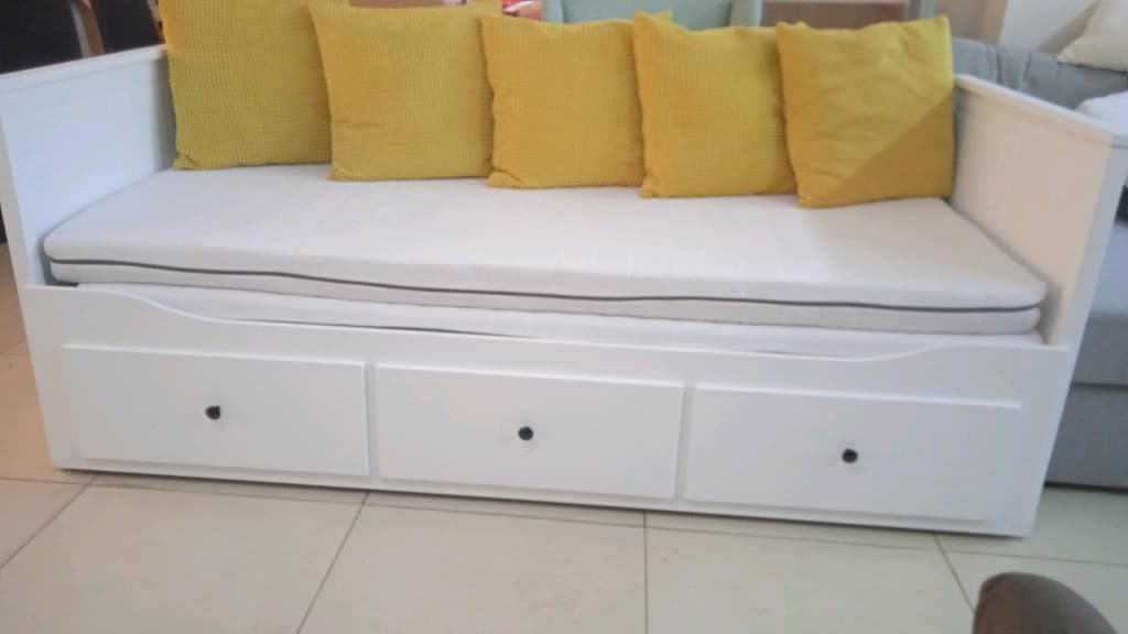 Ikea hemnes divan ve 2 adet yatak Anadolu yakası nakliye montaj dahil - 2