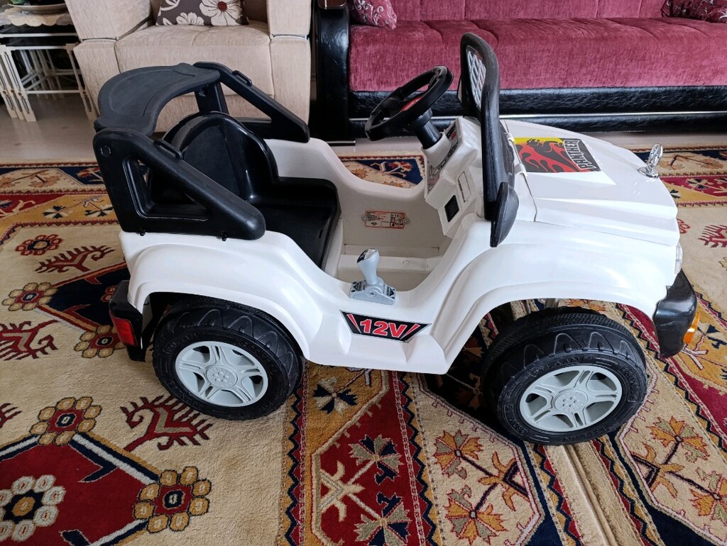 12 VOLT Akülü çocuk arabası - 2