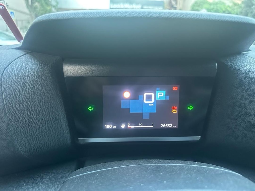 C4X Citroen Aile arabası - 5