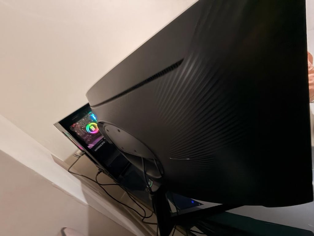 Gaming Set | RTX 4060 8GB | i7-10700F | 64GB RAM | Odyssey G5 32” - 13