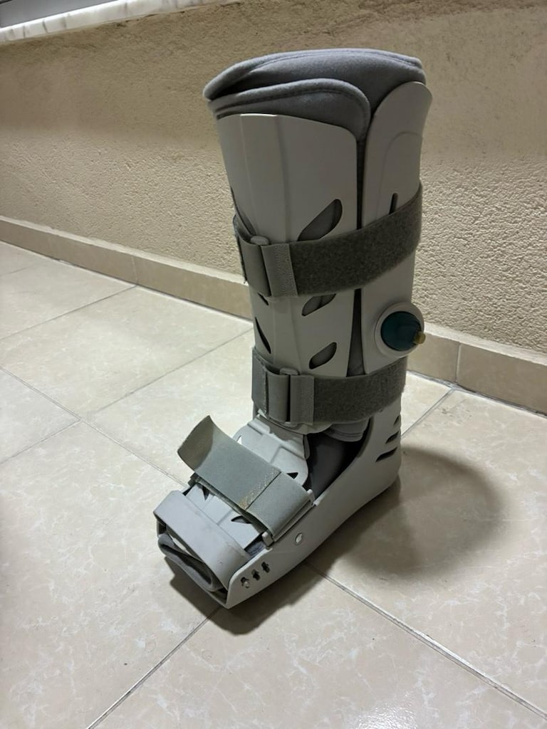 Gri Ortopedik Bot - 3