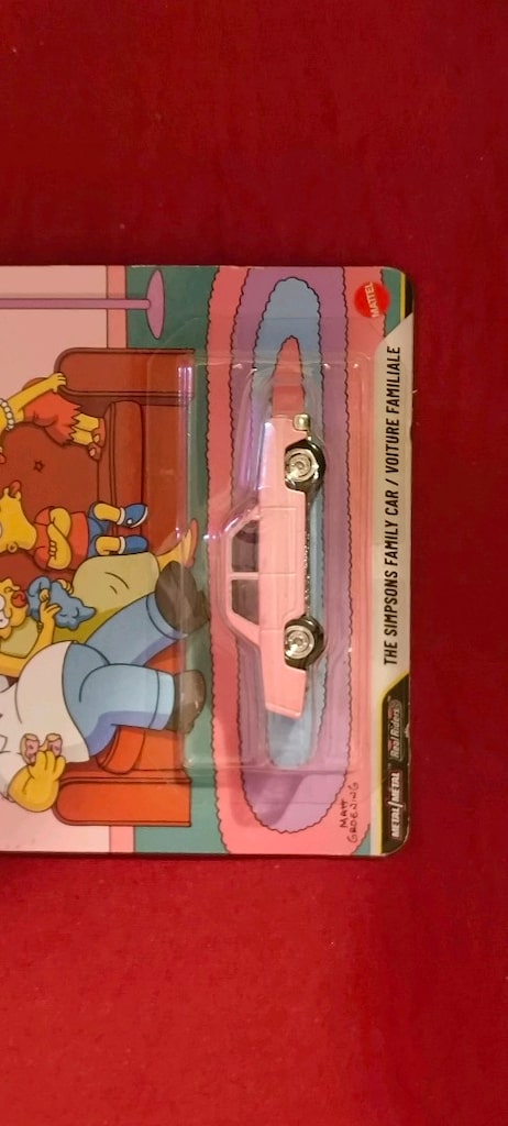 Hot Wheels Premium Simpsons Pembe Aile Arabası - 3