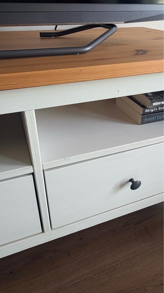 ikea tv sehpası - 5