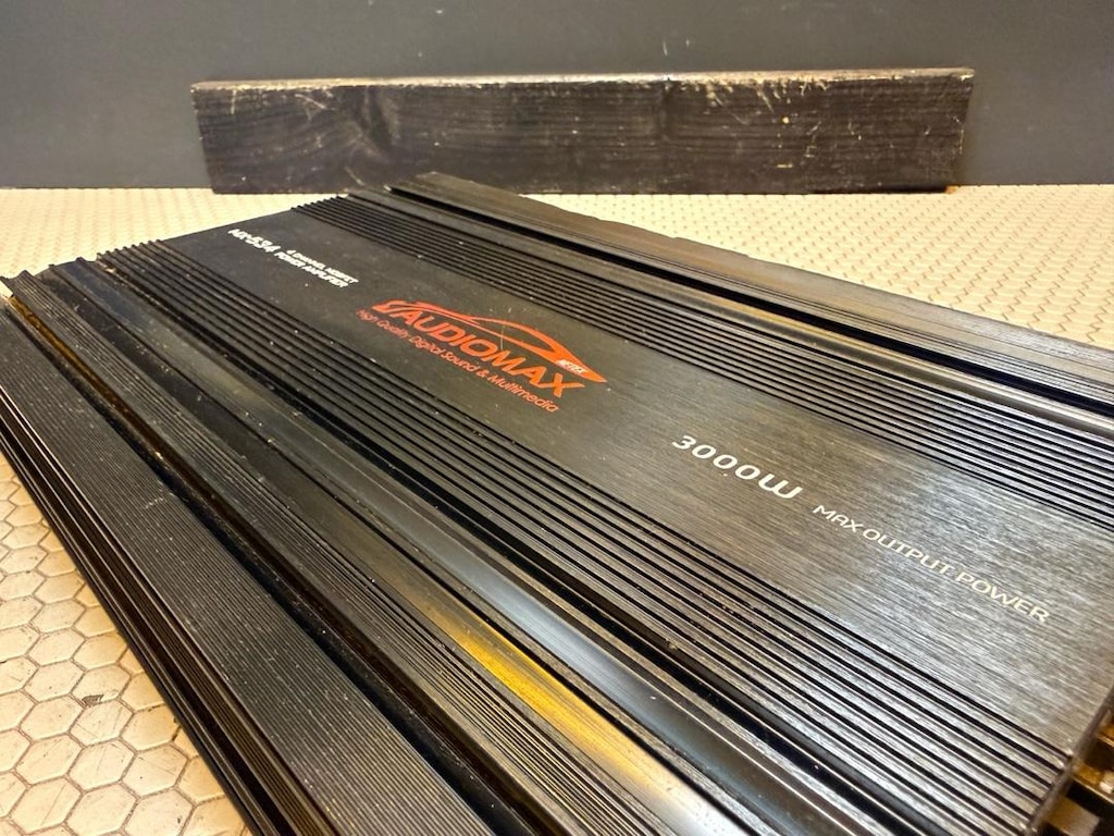 Audiomax 4 Ch 3000 w Sterio Amfi - 2