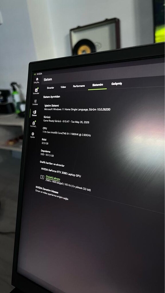 Casper Excalibur RTX 3080 i9 240HZ - 2