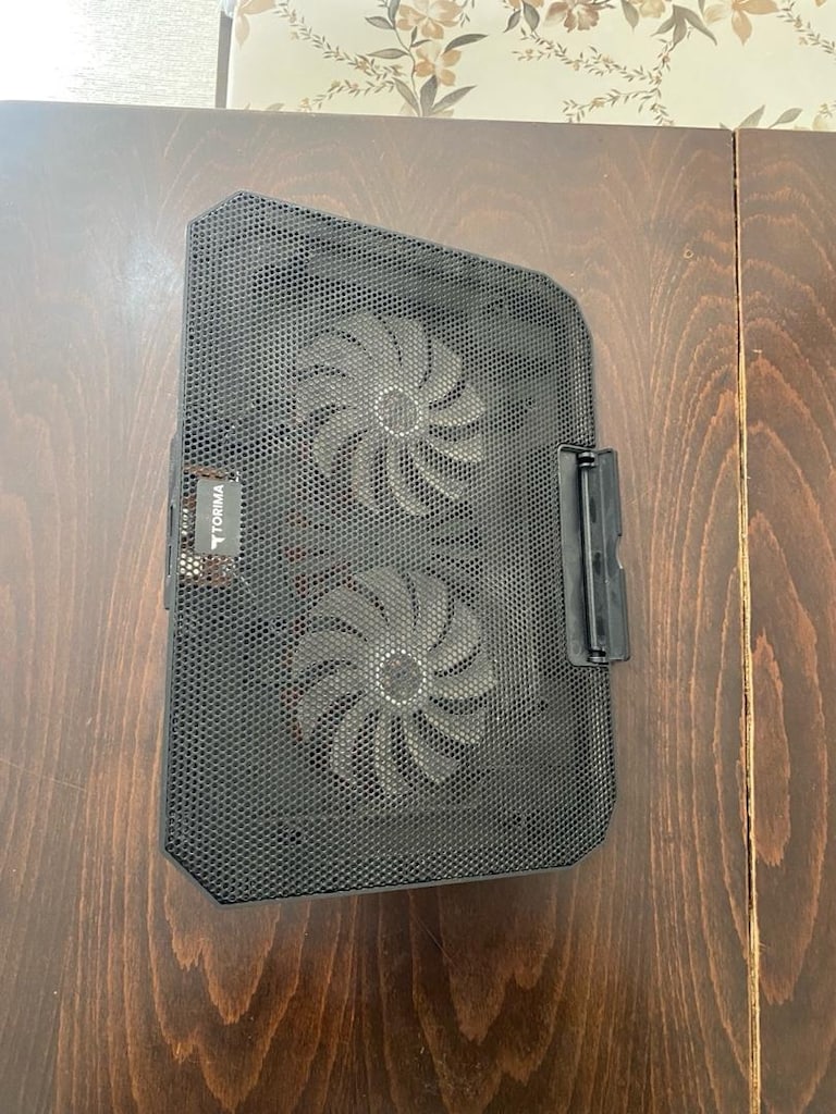 Msi cyborg Gaming laptop - 4